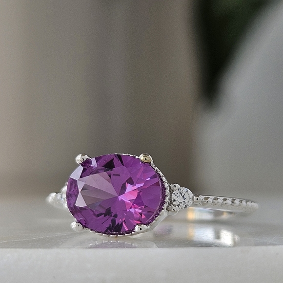 Oval Amethyst gemstone ring, 925 Sterling Silver Charmed Aroma - Picture 4 of 6